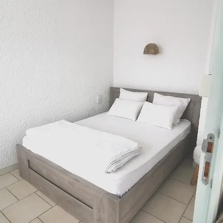 Des T2+terrasse Apartment *